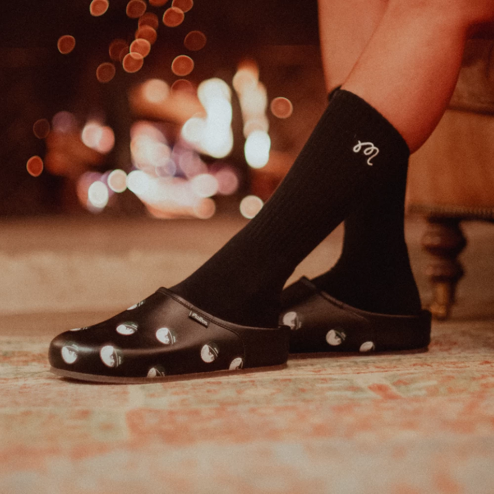 RESORT CLOG - Image 2